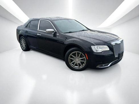 Used 2017 Chrysler 300 C AWD/4WD image 2