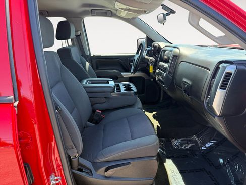 Used 2017 Chevrolet Silverado 1500 LT w/ LT Plus Package RWD image 19
