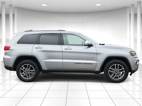 Used 2020 Jeep Grand Cherokee Limited w/ Premium Lighting Group AWD/4WD image 2