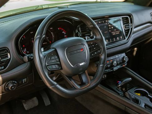 Used 2022 Dodge Durango R/T w/ Tow 'N Go Package AWD/4WD image 10