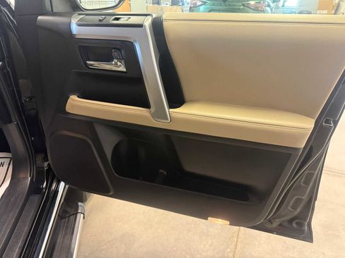 Certified 2024 Toyota 4Runner Limited AWD/4WD image 29