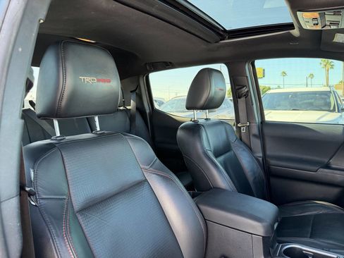 Used 2021 Toyota Tacoma TRD Pro image 32
