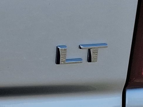 Used 2022 Chevrolet Silverado 1500 LT image 31