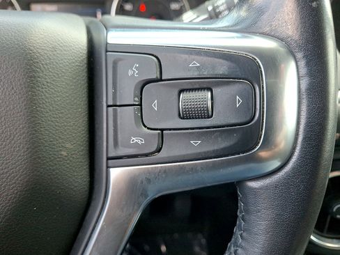 Used 2020 Chevrolet Blazer LT FWD image 18