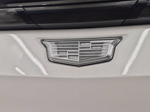 Certified 2024 Cadillac Lyriq Luxury AWD/4WD image 26