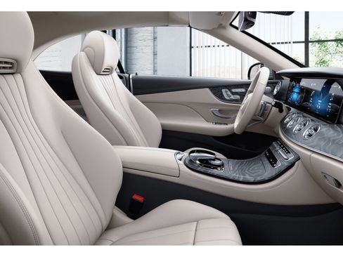 Certified 2022 Mercedes-Benz E 450 4MATIC Cabriolet image 4