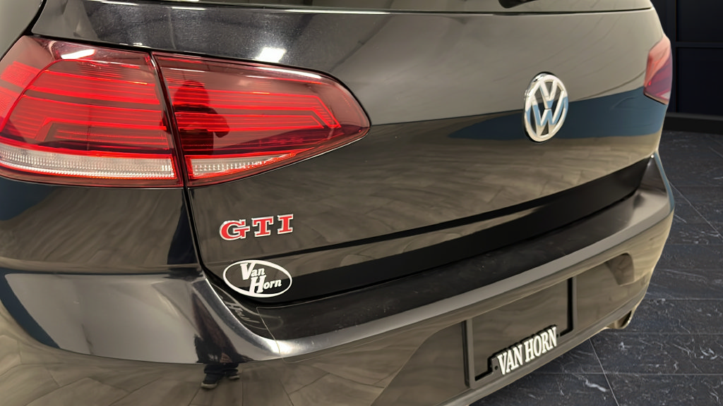 Used 2020 Volkswagen GTI S FWD image 34