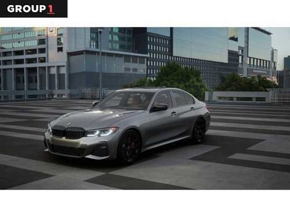 New 2025 BMW 330i Sedan w/ M Sport Package
