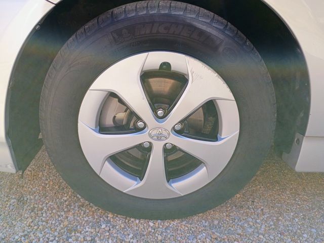 Used 2012 Toyota Prius Two FWD image 20