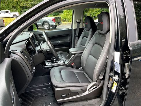 Used 2022 GMC Canyon AT4 w/ Trailering Package AWD/4WD image 10