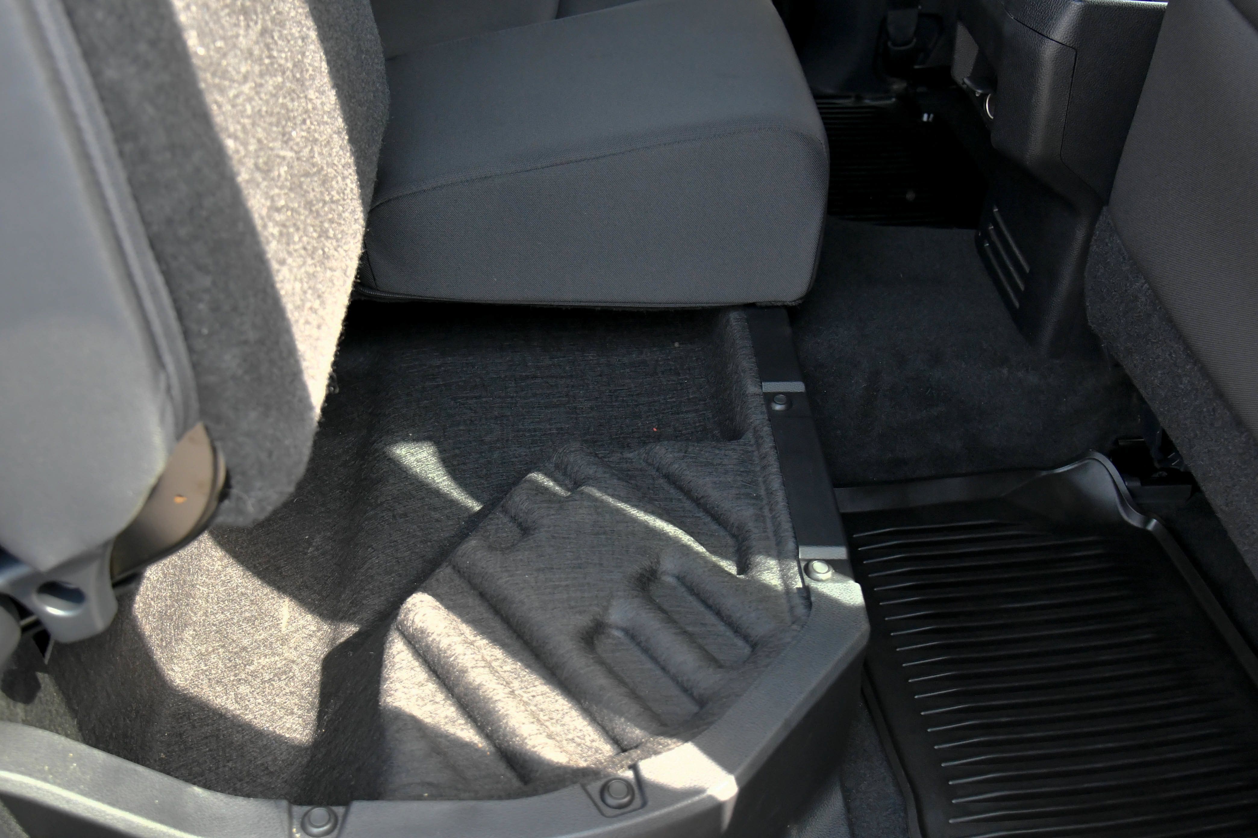 Used 2025 Toyota Tacoma SR5 AWD/4WD image 44