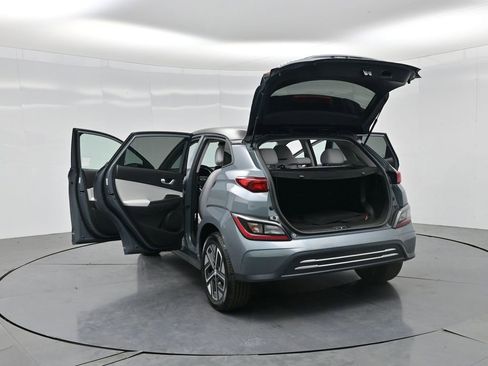 Used 2023 Hyundai Kona SE w/ Cargo Package FWD image 35