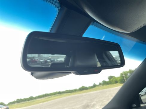 Used 2020 Chrysler 300 S RWD image 32