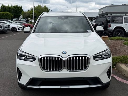 Used 2022 BMW X3 xDrive30i w/ Convenience Package AWD/4WD image 3
