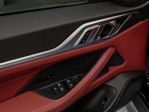 Used 2025 BMW i4 eDrive40 w/ Driving Assistance Package image 28