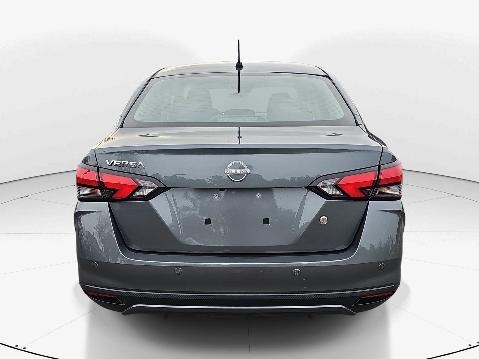 Used 2025 Nissan Versa S w/ Trunk Package FWD image 5