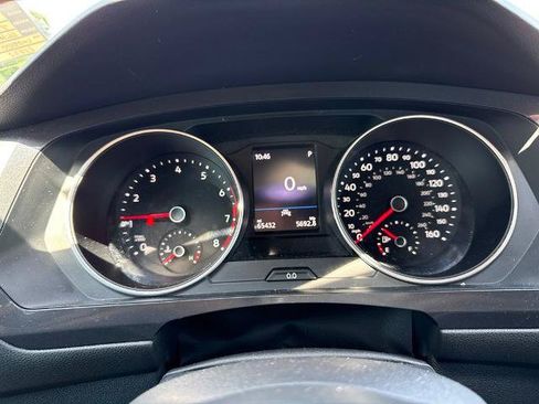 Used 2020 Volkswagen Tiguan SE FWD image 6