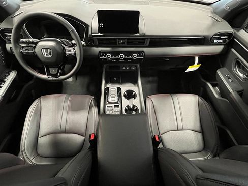 New 2025 Honda Pilot Black Edition image 20