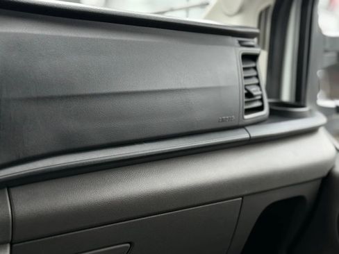 Used 2024 Ford Transit 350 XL image 40