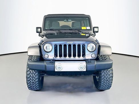 Used 2014 Jeep Wrangler Unlimited Sahara w/ Connectivity Group image 2