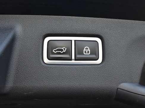 Used 2023 Kia Sorento EX AWD/4WD image 42