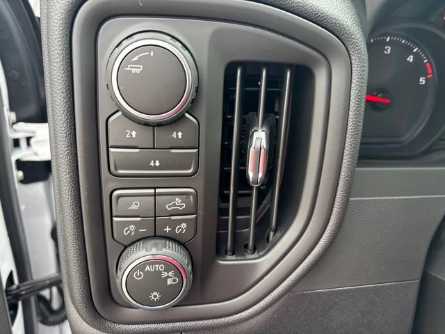 New 2026 Chevrolet Silverado 2500 Custom w/ Custom Value Package AWD/4WD image 17