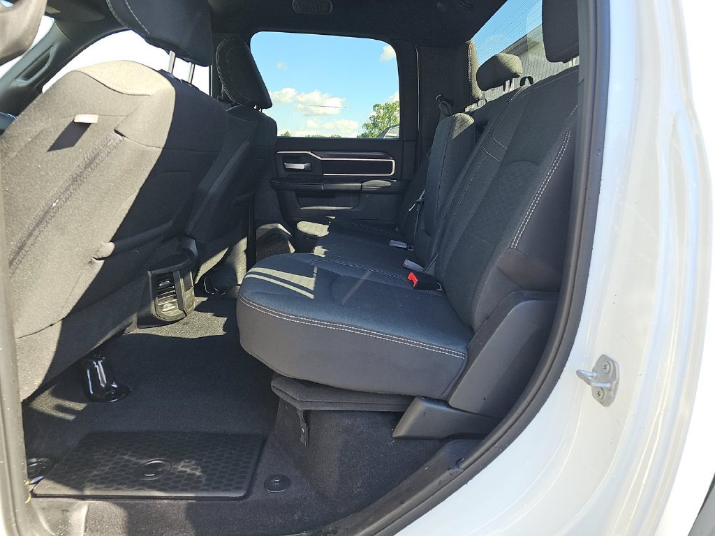 Used 2025 RAM 2500 Big Horn AWD/4WD image 10