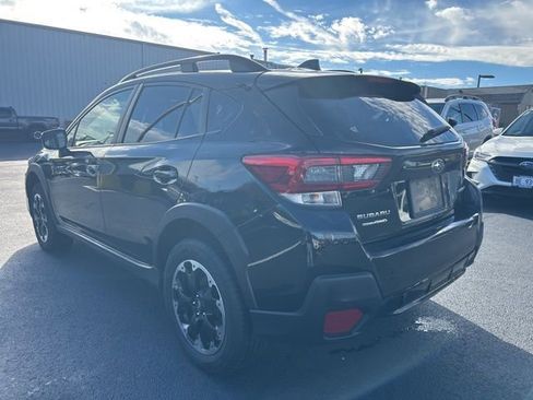 Used 2023 Subaru Crosstrek 2.0i Premium image 7