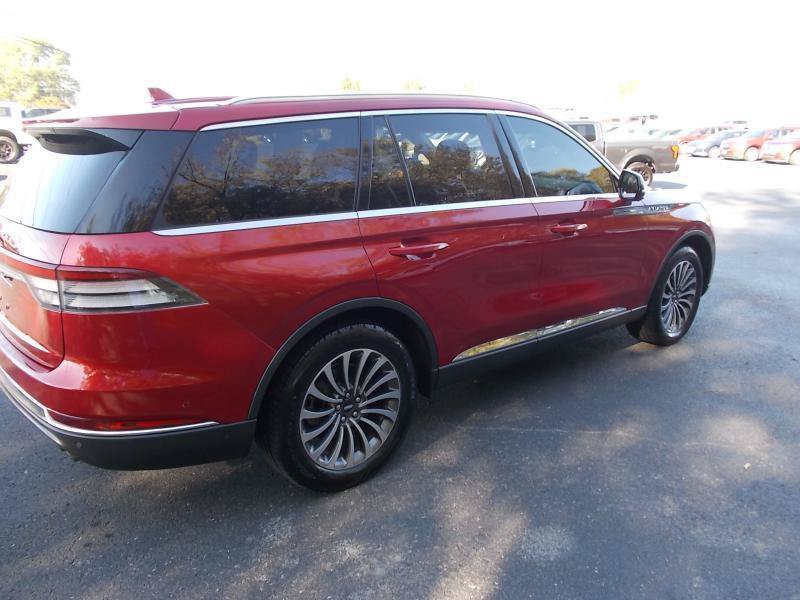 Used 2020 Lincoln Aviator Reserve w/ Equipment Group 201A AWD/4WD image 13