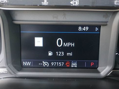 Used 2019 GMC Sierra 1500 SLT w/ SLT Premium Plus Package AWD/4WD image 28