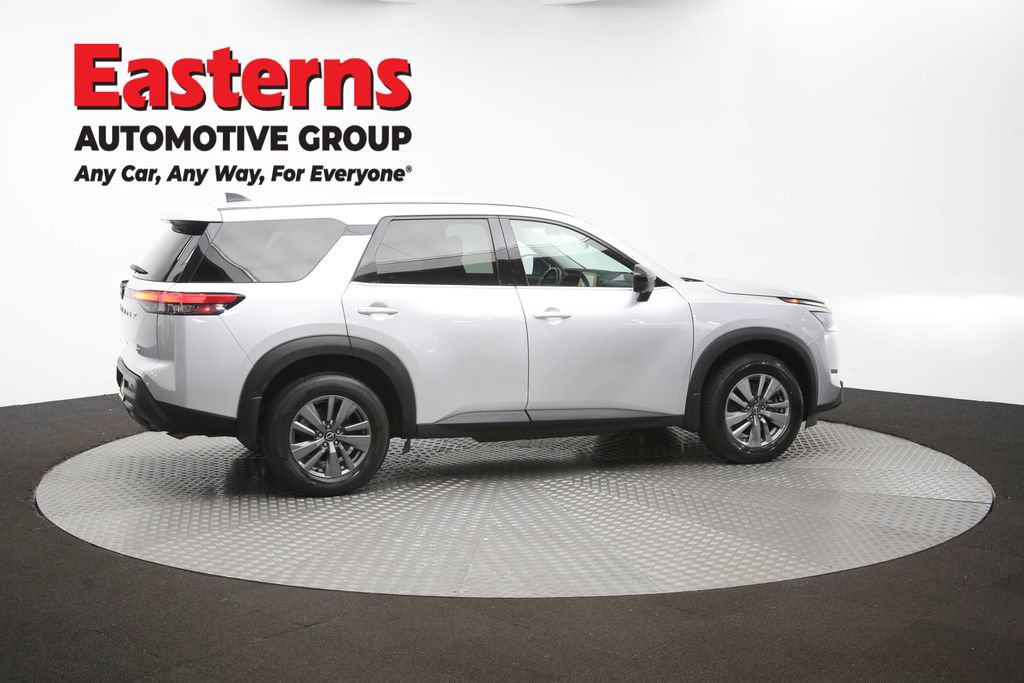 Used 2023 Nissan Pathfinder S AWD/4WD image 44
