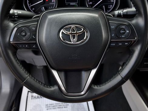 Used 2024 Toyota Camry SE image 20