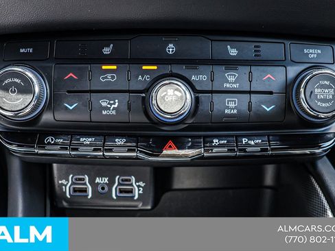 Used 2025 Dodge Durango GT RWD image 31