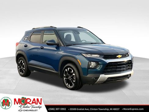 Certified 2021 Chevrolet TrailBlazer LT w/ Convenience Package image 9