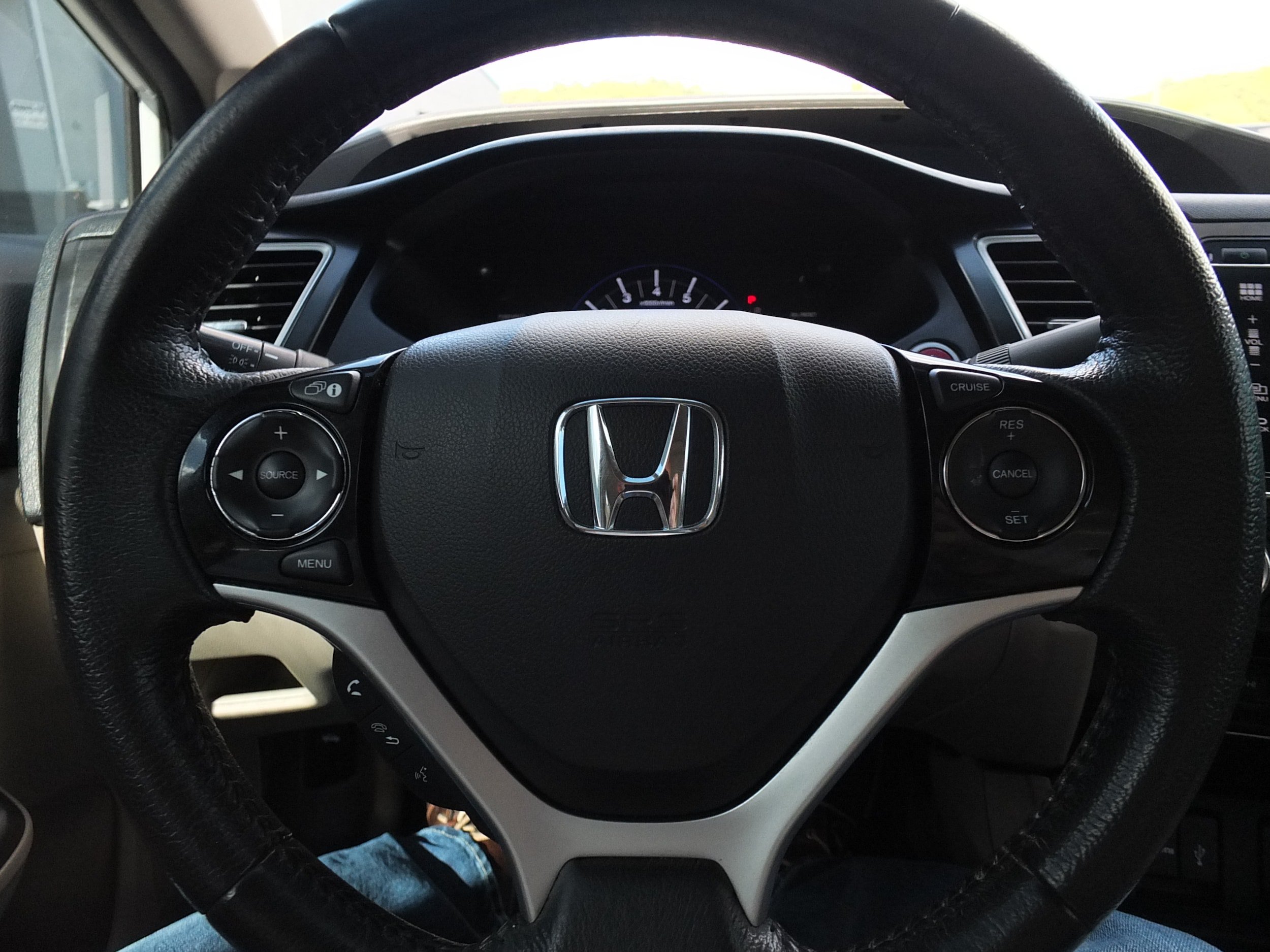 Used 2015 Honda Civic EX-L image 17