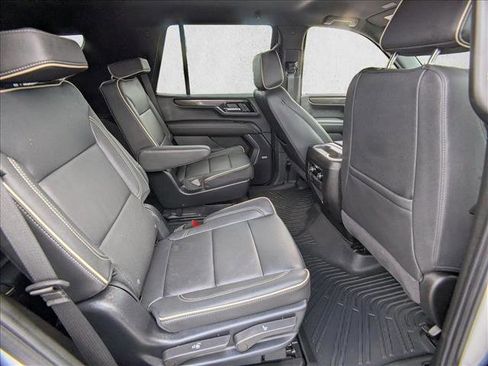 Used 2025 GMC Yukon Elevation AWD/4WD image 20