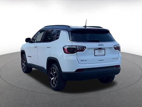 Used 2025 Jeep Compass Limited AWD/4WD image 11