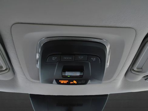 Certified 2023 Toyota Corolla Cross LE AWD/4WD image 12