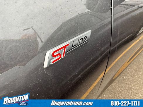 Certified 2025 Ford Escape ST-Line w/ Tech Pack #1 image 6