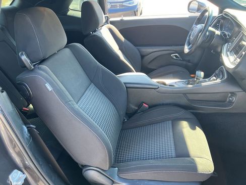 Used 2020 Dodge Challenger SXT w/ Blacktop Package image 24