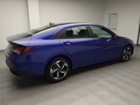 Used 2023 Hyundai Elantra SEL w/ Convenience Package FWD image 10
