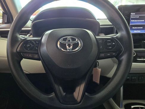 Used 2022 Toyota Corolla Cross L image 26