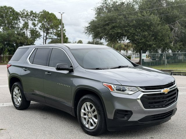 Used 2020 Chevrolet Traverse LS FWD image 7