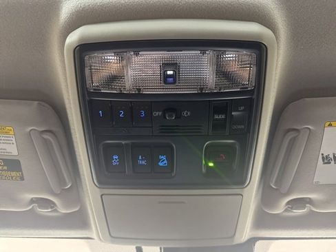 Used 2023 Toyota 4Runner 40th Anniversary SE image 14