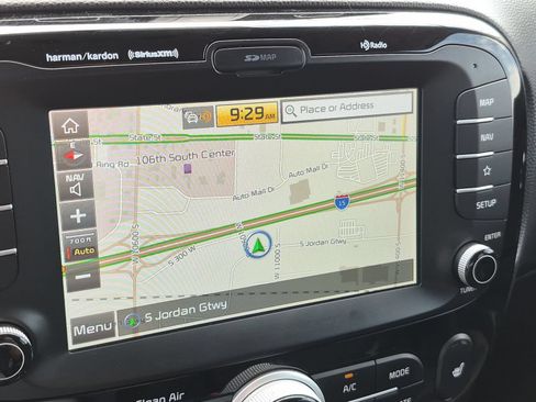 Used 2019 Kia Soul ! w/ Technology Package FWD image 23