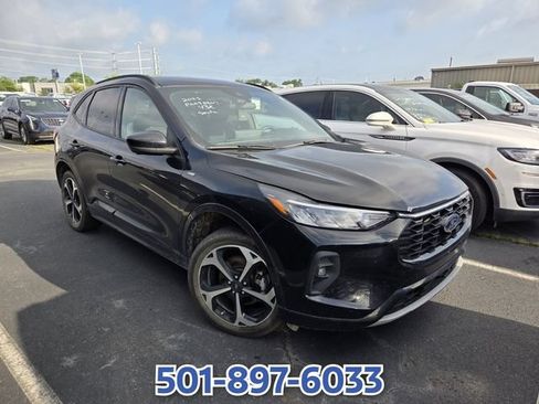 Certified 2023 Ford Escape ST-Line Select w/ Tech Pack #2 AWD/4WD image 2