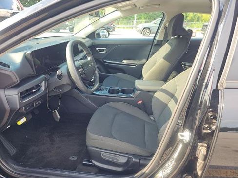 Used 2026 Kia K4 FWD image 3