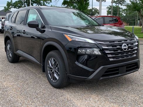 New 2026 Nissan Rogue S FWD image 1