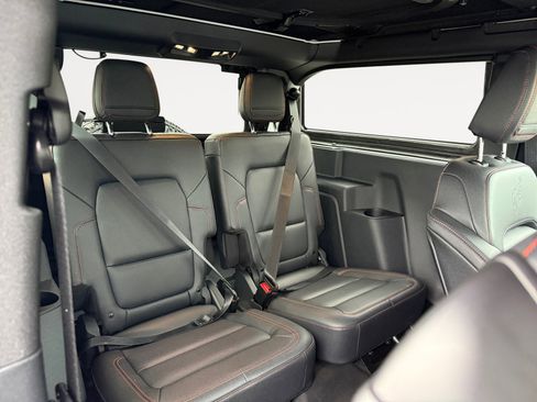 Certified 2025 Ford Bronco Stroppe Edition image 19