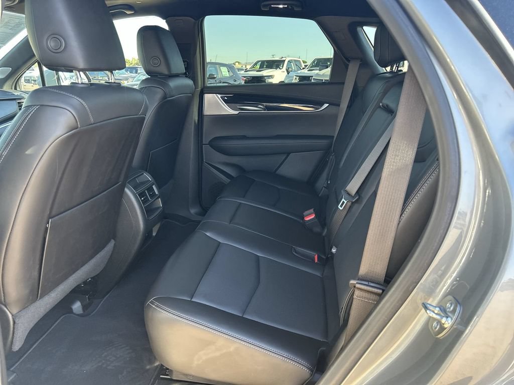 Certified 2025 Cadillac XT5 Premium Luxury AWD/4WD image 23
